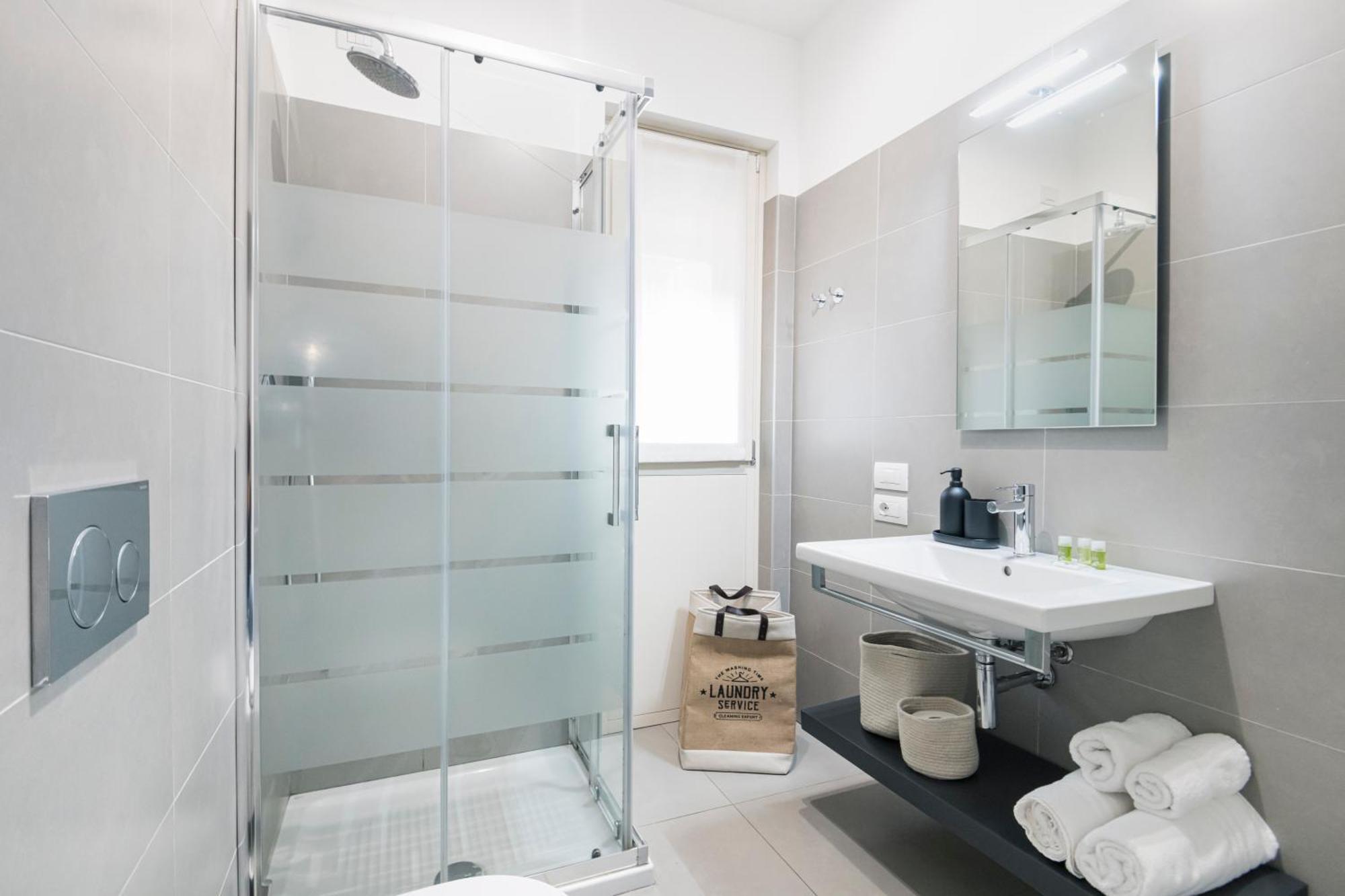 Luxury Apt In Moscova Milaan Buitenkant foto